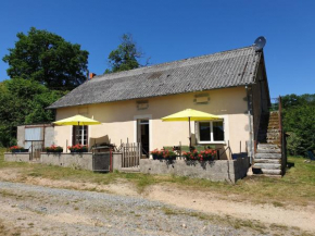 Comfortable holiday home with pool